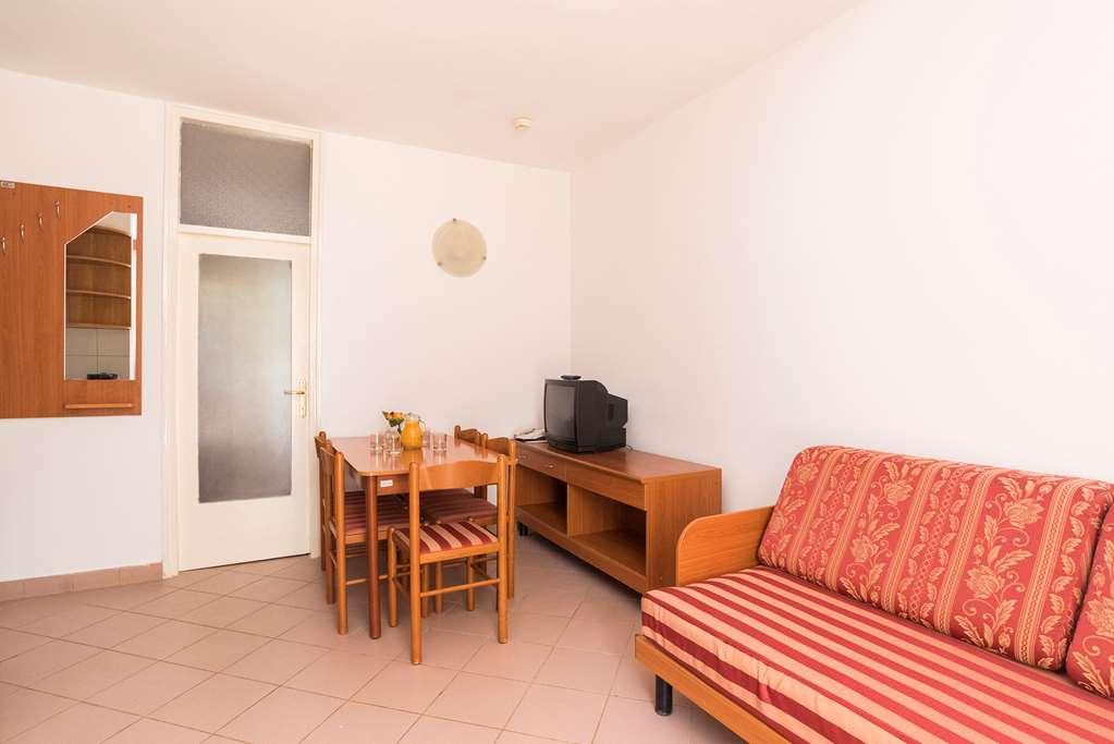 Apartments Polynesia Plava Laguna ウマグ 部屋 写真