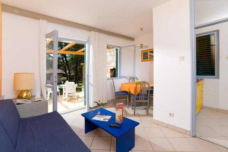 Apartments Polynesia Plava Laguna ウマグ 部屋 写真